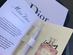 -Dior迪奥(上海世茂广场店)
