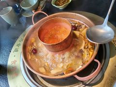 -菌自由丨野生菌火锅特色庭院餐厅(丽江古城店)