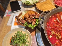 -赵美丽·重庆社区火锅·直营店(火车东站·中豪国际店)