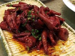 -老码头黑皮肘子锅包肉(赣水路店)