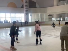 -冠军冰场CHAMPION RINK(百联又一城店)