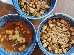 -包整·丝娃娃(一览甲秀楼风景店)