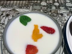 西子老酸奶-绿茶餐厅(深圳龙华天虹购物中心店)