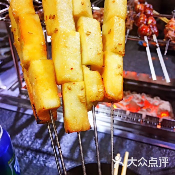 奶豆腐                 叫我饭壮壮           朵朵4795