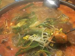 -老凯俚酸汤鱼(鸿通城店)