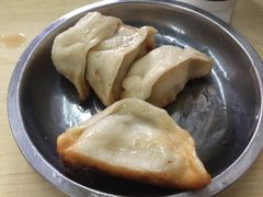 -黄阿姨锅贴大王(万航渡路店)
