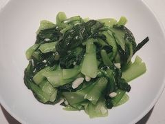 -阿瓦山寨·湘菜现炒·剁椒鱼头王(咸阳总店)