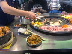 -哈哈碳都·牛肋条无限自助烤肉(台江万达店)