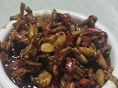 -铁头烧菜馆(立新路店)