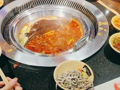 -唇辣号重庆老火锅(燕郊鑫乐汇店)