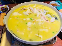 -川人百味·水煮活鱼(赛罕万达店)