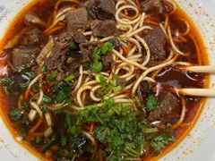 -鹤江桥·红油牛肉粉(SKP店)