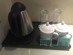 -陕西华浮宫酒店(未央湖公园店)