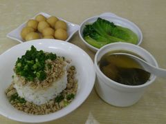 -东平传统鸡饭(德信华城店)