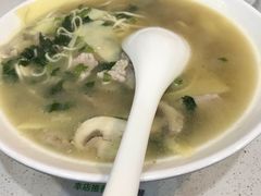 -二扁私房面馆(崂山路店)