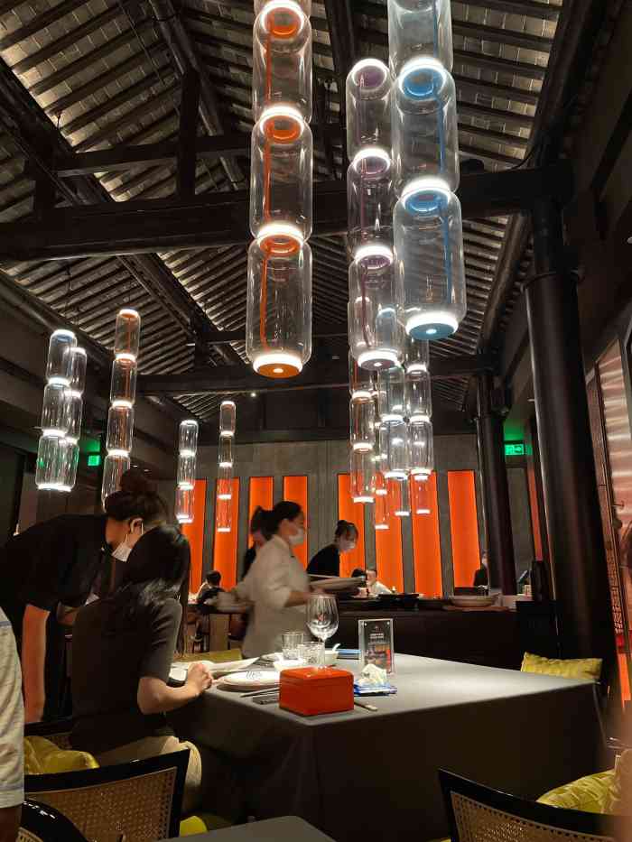 上海滩餐厅(新天地店)-"看着名字就很想打卡的一家餐厅:上海滩餐厅.