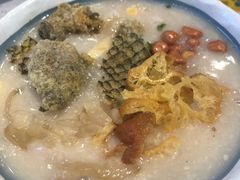 金牌荔湾艇仔粥-华辉拉肠(宝华店)