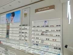 -精视达眼镜•专业儿童配镜中心(学府大道店)