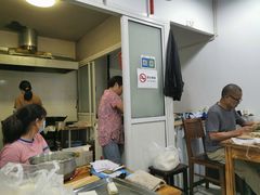 大堂-阿姨小肉摊(同济西苑店)