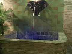 -泉城欧乐堡戏水湾艺术养生温泉