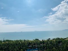 -三亚湾海居铂尔曼度假酒店