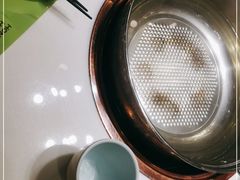 -洪氏嗨捞·猪肚鸡火锅(阳光天地店)