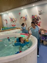 -Cool  Fun 蓝鲸π婴幼儿水育中心(宜乐荟店)