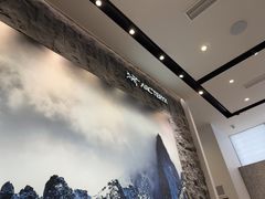 -ARC'TERYX始祖鸟(奕欧莱奥特莱斯店)