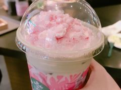 -星巴克(杭州湖滨银泰E区店)