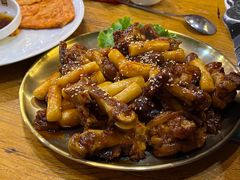 辣猪蹄-喇喇排骨火锅·传统韩式脊骨汤(望京西园总店)