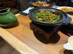 -云海肴·汽锅鸡·云南菜(天山百盛优客店)