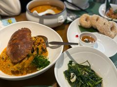 炸虾饼配泰国梅子酱-帕蓝·暹罗料理(大学路店)