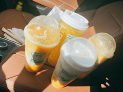 -喜茶(上海北外滩来福士店)