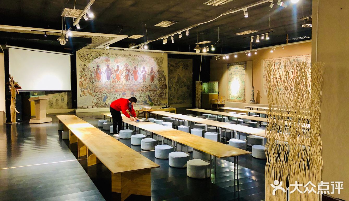 旅行打卡在敦煌画院让心沉下来