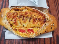 芝香脆肠沙拉包-HoLiLand好利来(塘沽杭州道店)