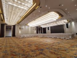 -成都世外桃源酒店-宴会厅·草坪婚礼·会议活动