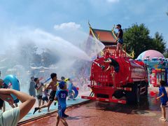 -欢乐水魔方水世界