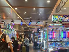 -反斗乐园π·电玩·高空拓展·蹦床(龙华天虹店)