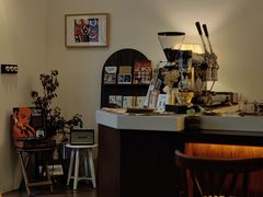 -Café Monson