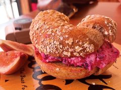 -Catch Bagel(芳草地店)