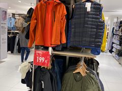 -优衣库(北京万柳华联购物中心店)