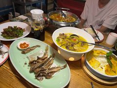 -新白鹿餐厅(百联中环店)