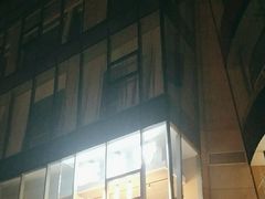 -麦当劳(展览路店)