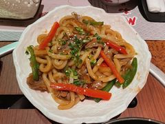 什锦牛肉炒乌冬-赤坂亭 M9和牛烧肉(水街店)
