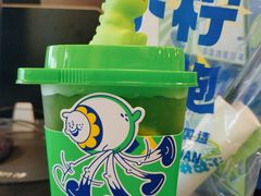 -小柠快跑·手打柠檬茶(万松园店)