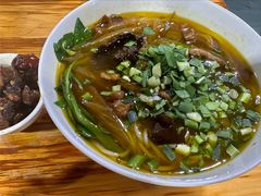 -越洋肖氏老米线(杨家坪店)
