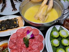-禄婶鸡煲·打边炉
