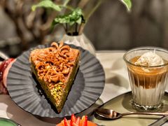 -潮一不贰·法式甜品·生日蛋糕·西式简餐(外滩店)