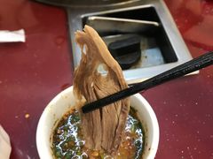 -老石黑山羊毛驴肉火锅(金凯广场店)