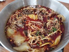 -张翻越·川渝冒菜·武汉黑鸭煲(城北万象城店)